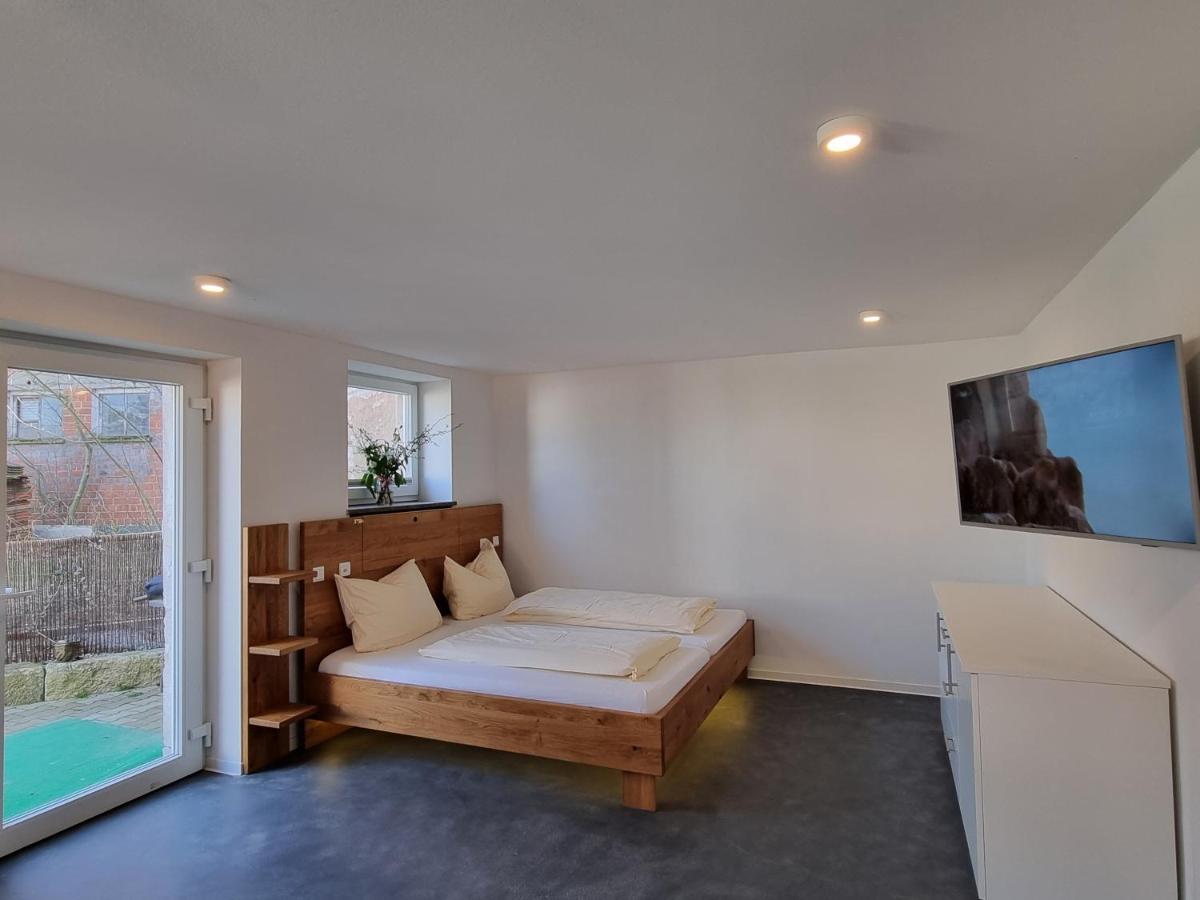 Urlaubsreiterhof Trunk Apartment Igersheim Bagian luar foto