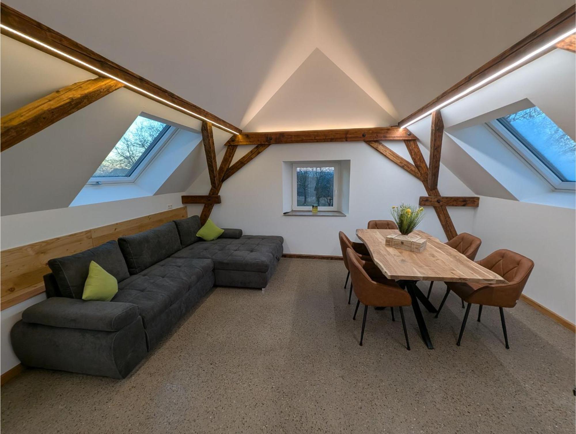 Urlaubsreiterhof Trunk Apartment Igersheim Bagian luar foto