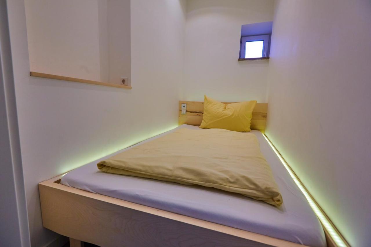 Urlaubsreiterhof Trunk Apartment Igersheim Bagian luar foto